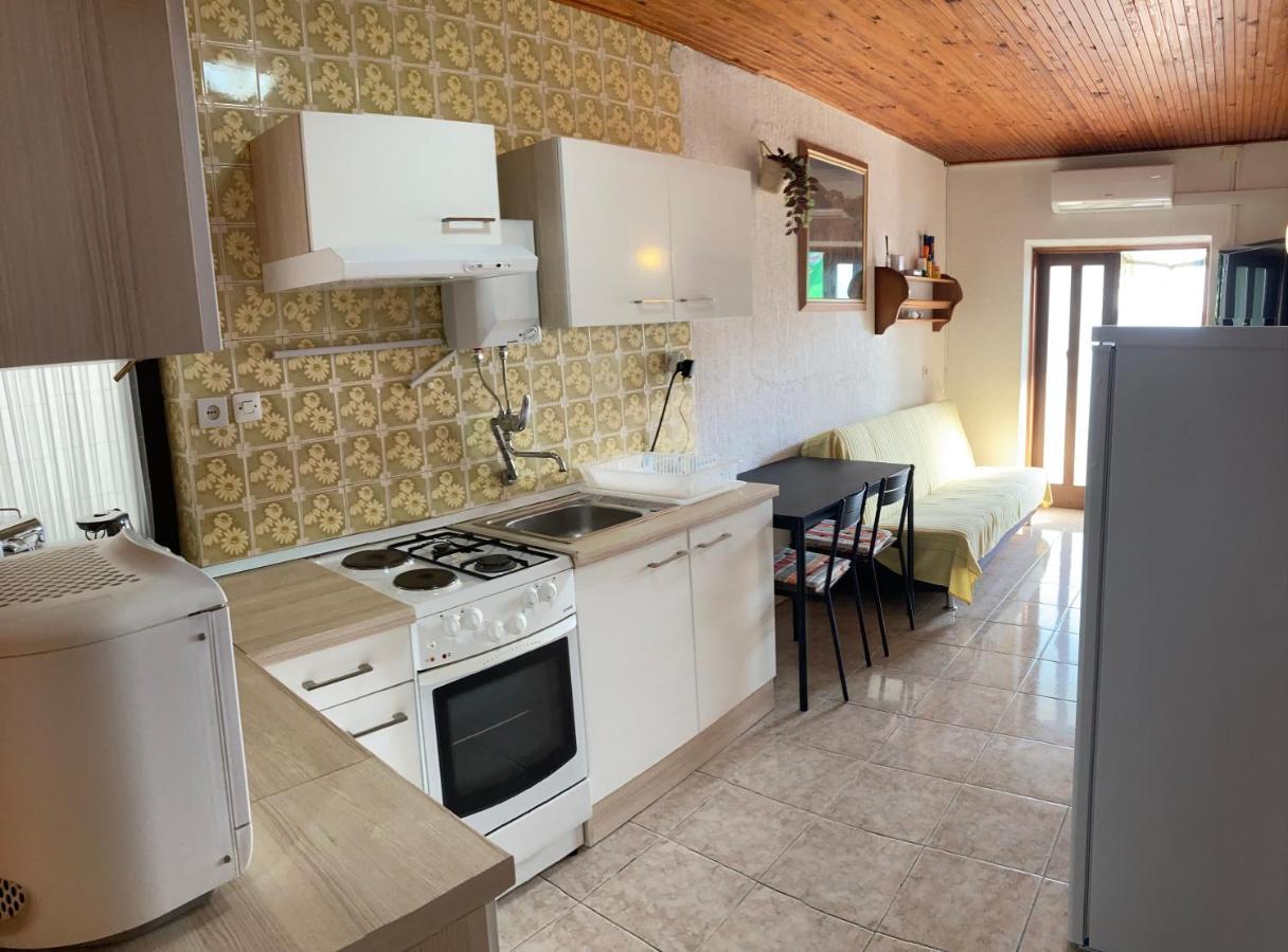 House First Row By The Sea Villa Bibinje Buitenkant foto